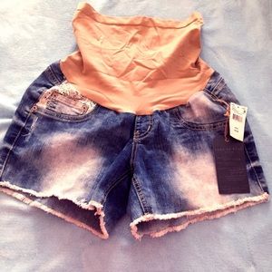 💗HP💗 Motherhood Maternity Jean Shorts